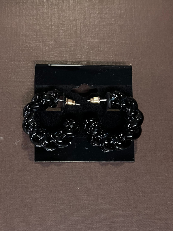 The Large Black Hoop Earrings in Gold (Clip)