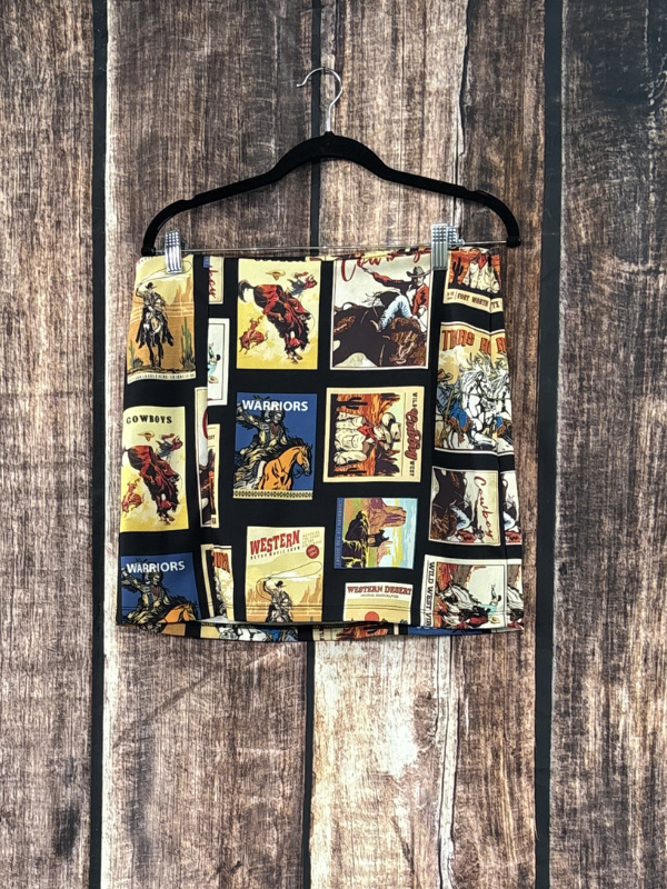 Jill Western Cowboy Stamps Graphic Zipper Skorts