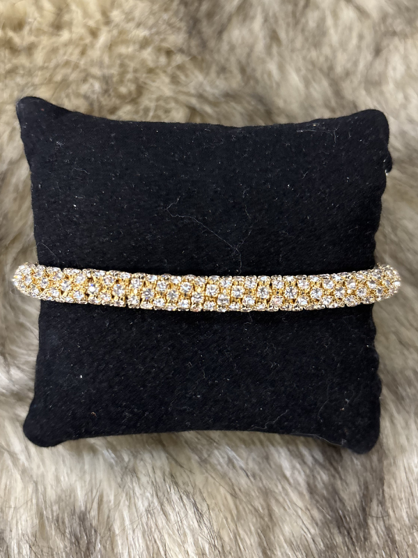 Gold Rounded Bracelet with Stones