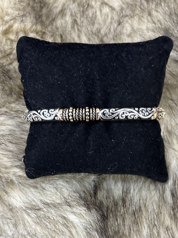 Scrolled with Gold Accented Bands Stretch Bracelet