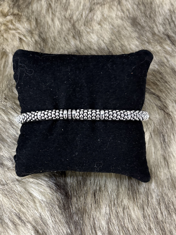 Silver Dotted Stretch with Silver Bands Bracelet