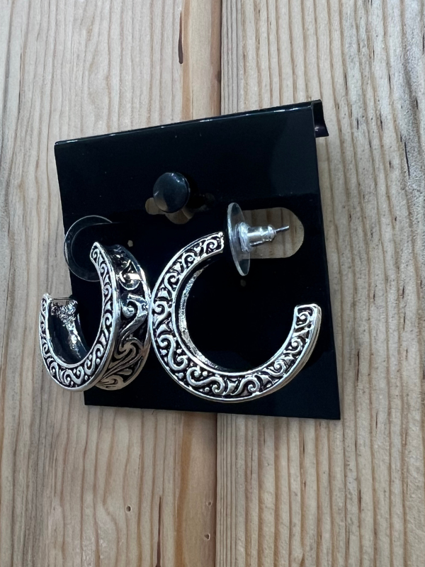 Medium Silver Embellished Earring