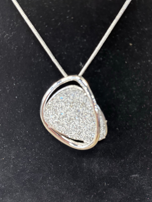 Silver Sparkle With Silver Detail Necklace