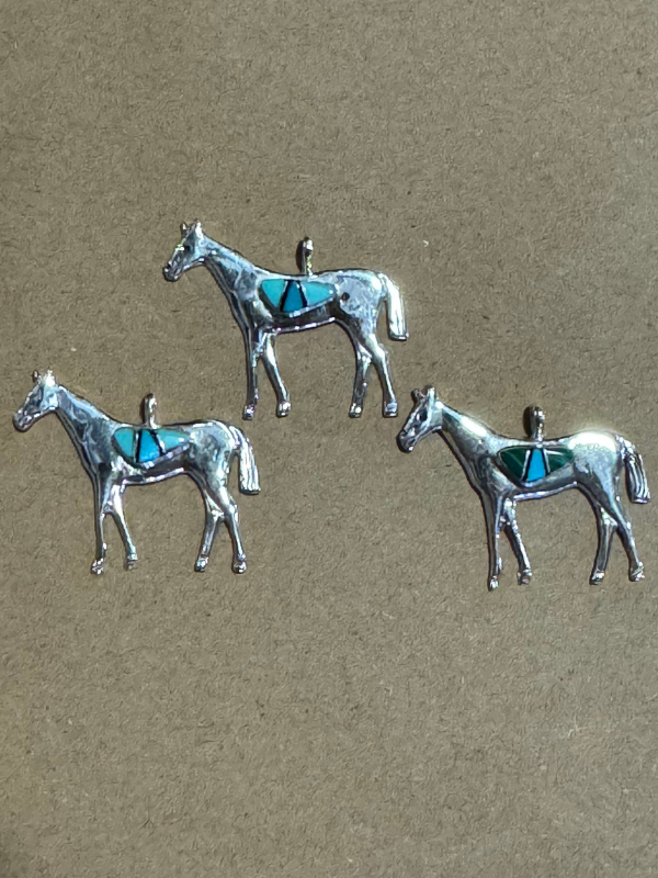 (L)Turquoise Horse Necklace Pendant