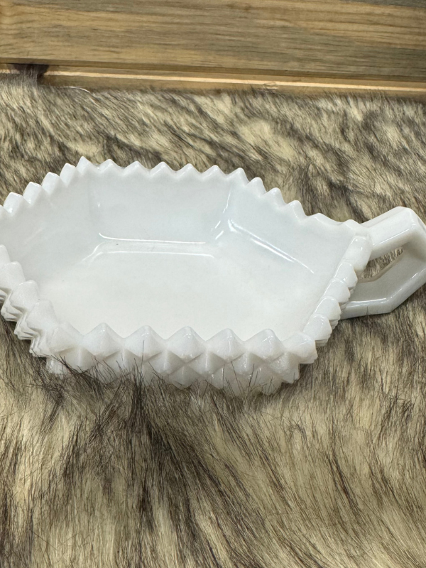 White Sauce Holder Vintage