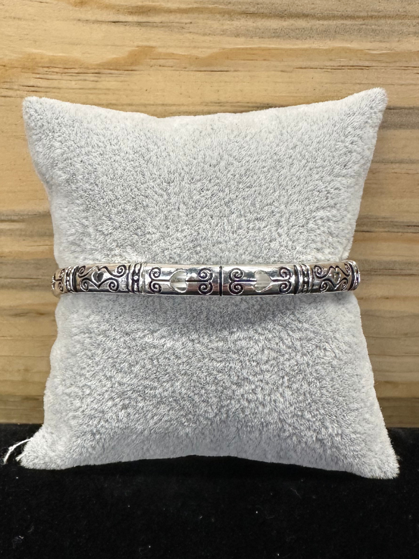 Silver Heart Scroll Bracelet