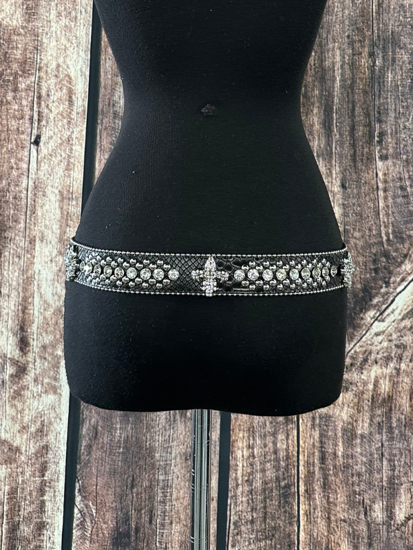 Rope & Spurs - Cross Belt