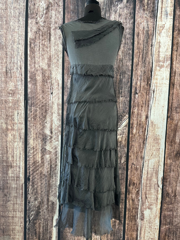 Dance in Paris - Women's Sleeveless Solid Maxi Dress Charcoal