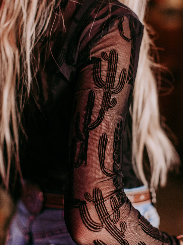 Merigold Kiss All About Cactus 3D Print Mesh Top Black