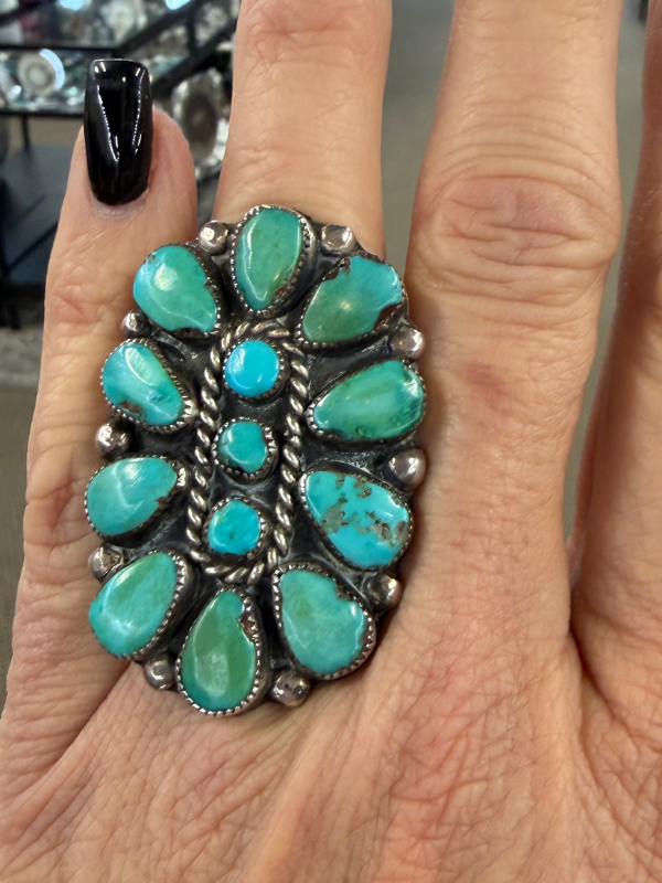 Turquoise Signed Vintage Flower Stealing Silver Ring