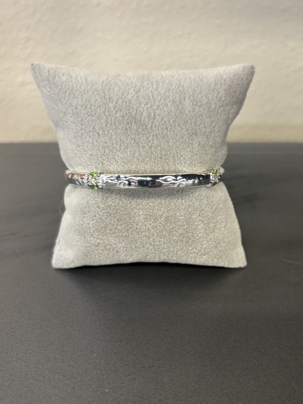 Silver With Green Stones Stretch Bracelet