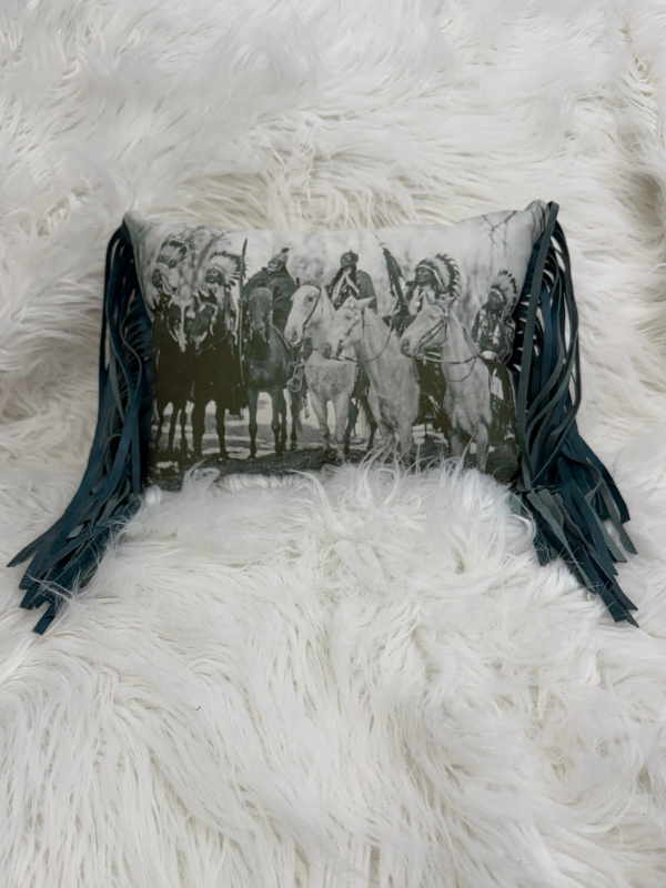 Pillow Chiefs of the Plains