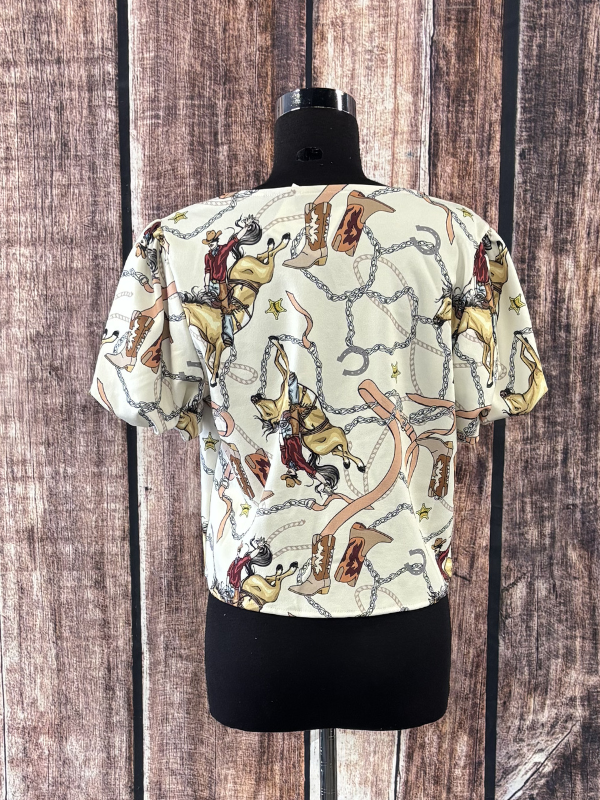Helsa Western Rodeo Chain Print Fringed Top