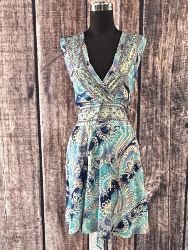 Blue Floral Pattern Short Halter Top Dress