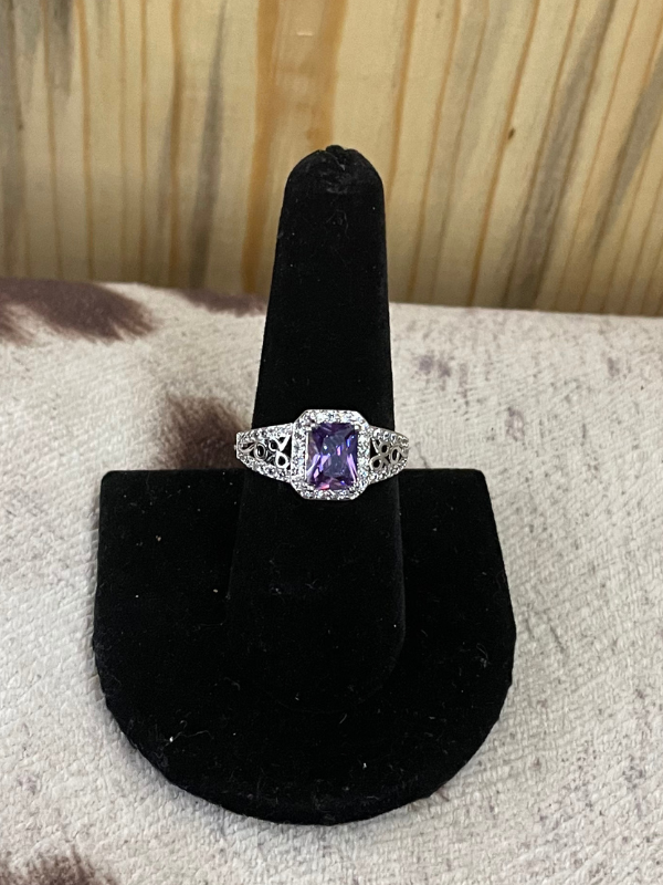 purple ring