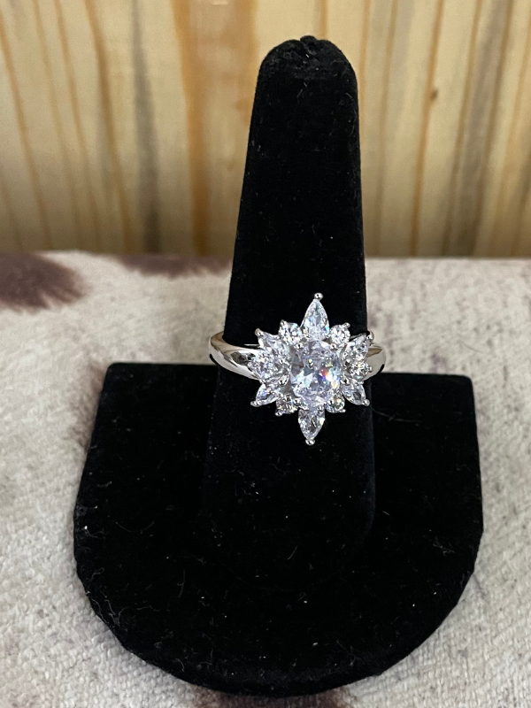 snowflake ring